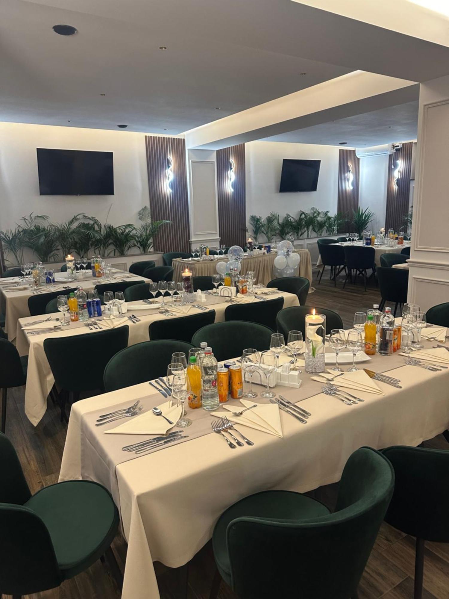 Freedom&Relax Hotel Buzau Bagian luar foto